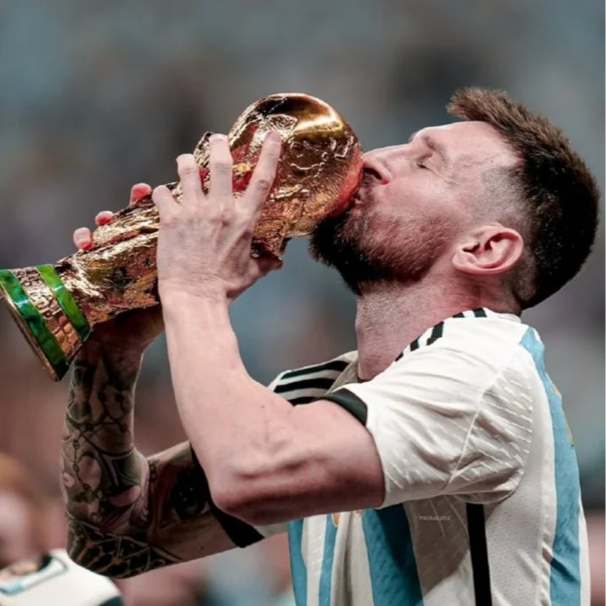 开云登录入口-蒂姆焦点对战，梅西与80激战FPX分钟，领先优势明显胜负难料！(欧陆战争61804最新破解版)